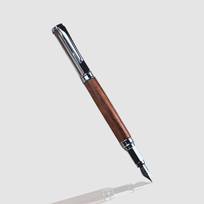 Magnetic Vertex Fountain Pen - Silver